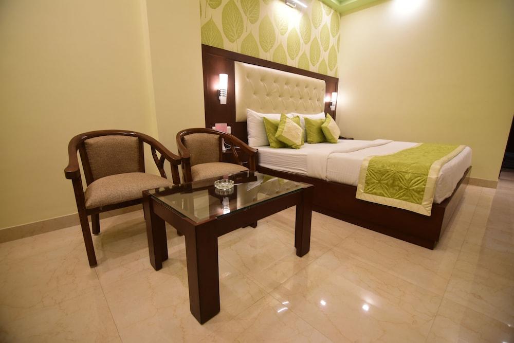 Hotel Varanasi Inn Eksteriør bilde