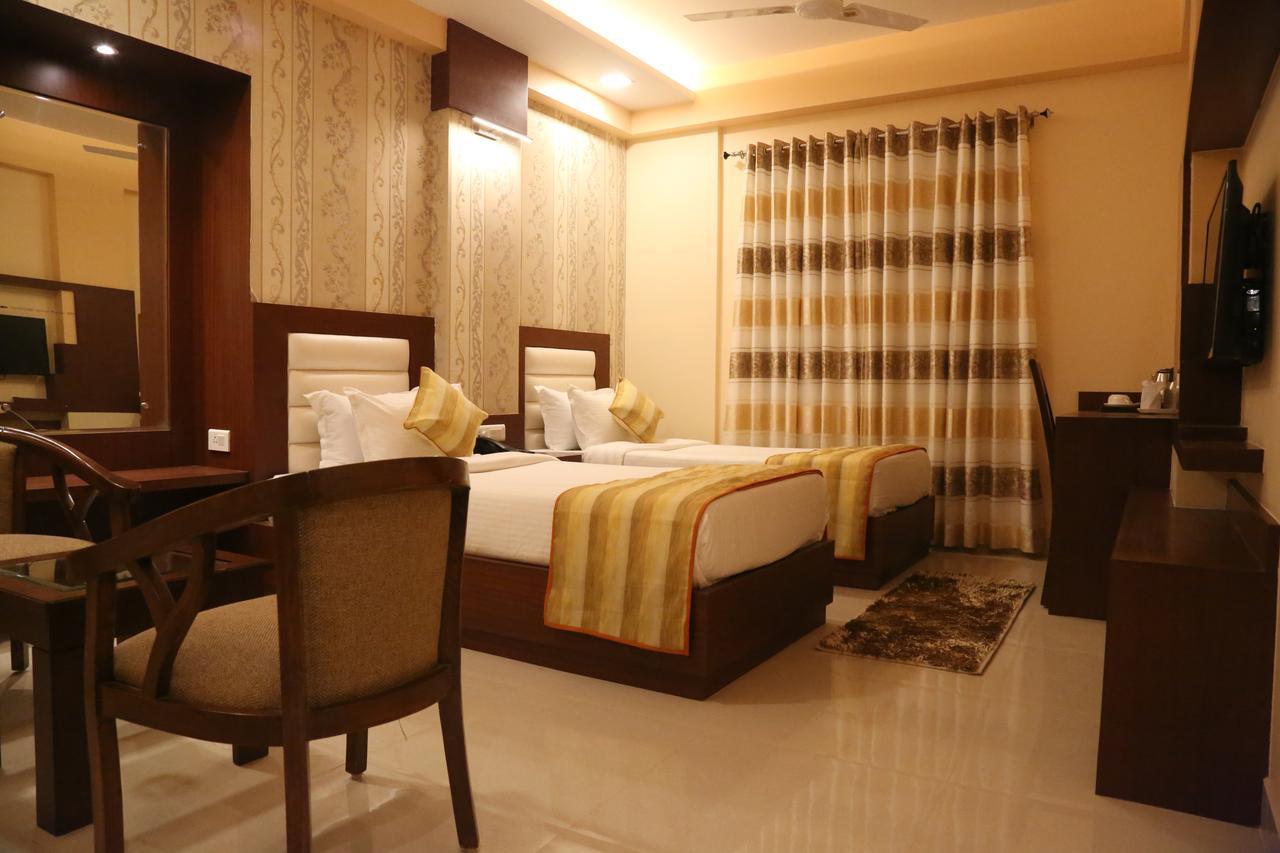 Hotel Varanasi Inn Eksteriør bilde